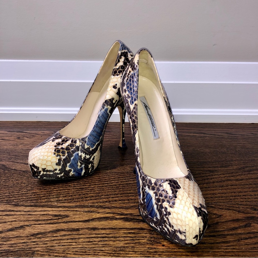 💠 Brian Atwood Platform Pumps
